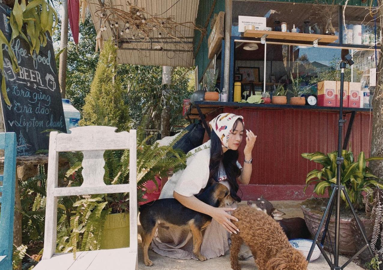 Homestay Bien Rung Gia Nghia Exteriör bild
